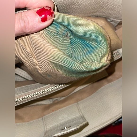 Rossi & Caruso Cream & Black Hand Bag.  Call outs. See pics - Picture 10 of 16